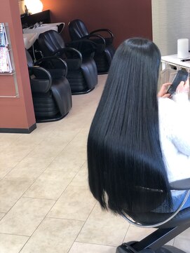 ルアナ ヘアーメイク(LUANA Hair Make) つやつやブルーブラック