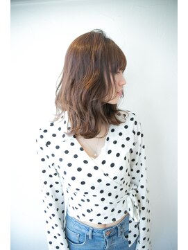 ヴィバラヘアー 別府駅前店(VIVA LA HAIR) 波巻きセミディ