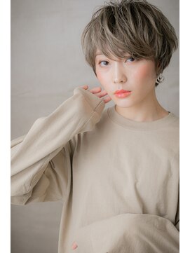 カバーヘアアンドスパ ブリス 浦和(COVER HAIR&SPA bliss) モードなホワイトベージュ♪ゆるふわショートZ浦和20代30代40代!