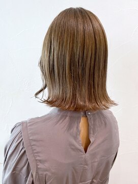 アイティーバイアルバム 下北沢店(IT by ALBUM) ベージュショート_ショコラベージュボブルフ_ba354481