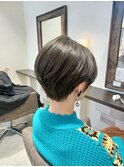 ショートヘア