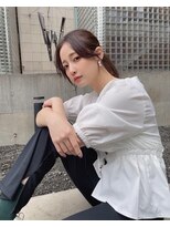 顔周りレイヤー　おくれ毛カット　艶髪　暗髪　髪質改善