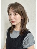 切りっぱなしミディ×長め前髪×グレージュ×レイヤーカットg