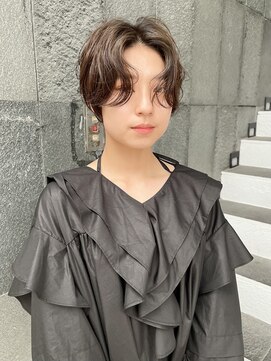 アクルヘアーバイテソロ(AKUR hair by tesoro) ゆるふわパーマショート