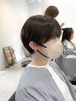 オト(oto)&nbsp;大人可愛いマッシュショート前髪20代30代40代50代