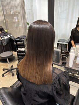 ボンズサロン オモテサンドウ(BONDZSALON OMOTESANDO) 髪質改善&縮毛矯正×酸性ストレート【表参道駅,原宿駅】
