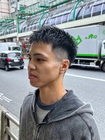 キタセンジュバーバー バイ ティーズ(KITASENJU BARBER by T's) スパイキークロップ