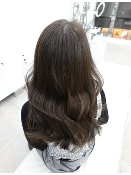 ディジョン 自由ヶ丘(Dijon) 韓国顔まわりレイヤーカットグレージュオリーブベージュブラウン