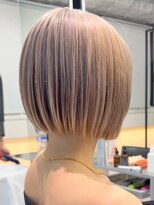 アビーファイブ(ABBEY 5)&nbsp;ボブ内巻きボブ外はねボブミニボブ大人ボブくびれボブベージュ