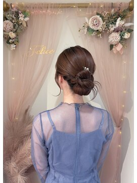フェリーチェ(Felice) カチモリヘア シニヨン アップヘア お呼ばれヘア
