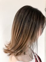 エイトタマプラ たまプラーザ店(EIGHT tamapla)&nbsp;【EIGHTたまプラ】デザインカラー_切りっぱなしボブ