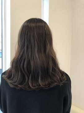 ケーアンドケー(K&K) アッシュ【アディクシー】