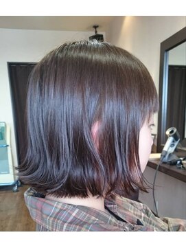 フィジア(fiji-a) 切りっぱなしワンレン(外ハネver.)