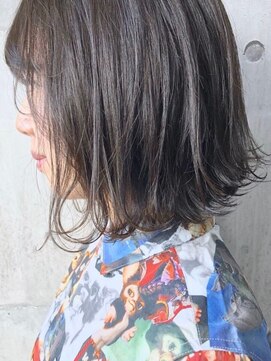 トリップ 大名(Trip) アッシュグレージュ