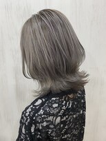 ソース ヘア アトリエ 京橋(Source hair atelier) シルバーアッシュ