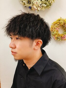 アミュウ(amiu) ツイストスパイラルパーマ