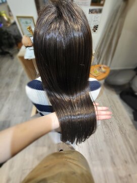 ハピリー(happily) ツルンと美髪