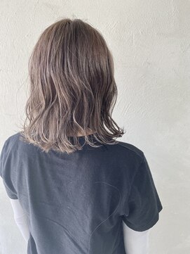 ユッカ 高槻茨木店(YUCCA) 【 YUCCA 】大人可愛い20代30代40代外ハネ・/グレージュ