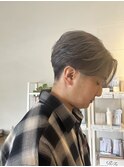 アッシュグレー/センターパート