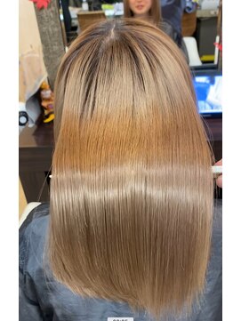 ヴォーチェ フォーヘアー(VOCE for hair) 大人可愛いロングストレート酸熱トリートメント