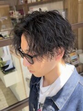 イエローコーン 金沢文庫店(YELLOW CORN) ツイストスパイラルパーマ/メンズパーマ/センターパートパーマ