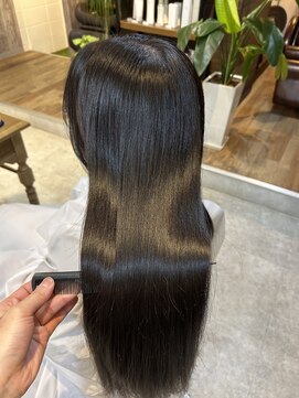 キュリオ(CURIO) TOKIOトリートメント×艶カラー