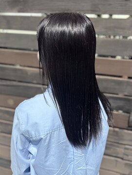 ハムズヘアー(Hum’s HAIR) ツヤ＋ナチュラルストレート