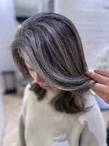 ステア ケース(stair case) 数ヶ月放置OK! 地毛活かし白髪ぼかし