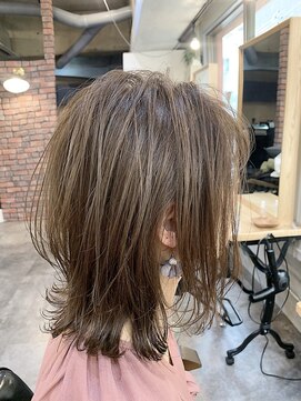 ロアヘアーコーディネート 京都駅前店(LoRE hair coordinate) LoRE☆ミルキーベージュ×外ハネ