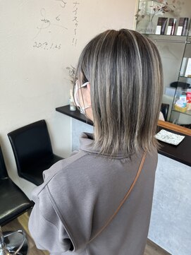 リクラ(RICURA) 外ハネshadow roots