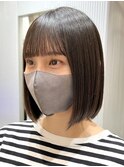 新宿 地毛風ストレート 前下がりボブ 切りっぱなしボブ ミニボブ