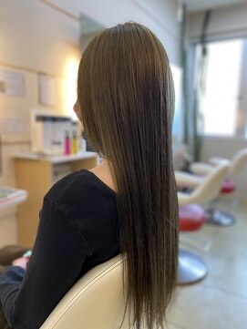 美容室 ルーフトップ(Roof top) カーキベージュ