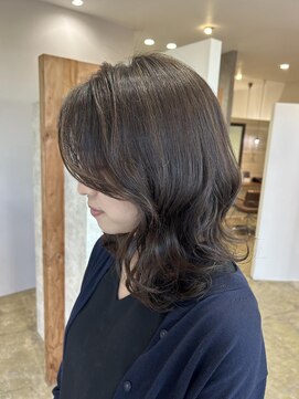 ニド(2do) ハイライトとくびれスタイル