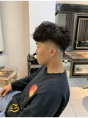 スペインカール　フェードカット　プードルパーマ　メンズカット