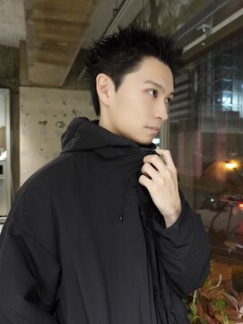 ロジ(loji) 黒髪ガツッとスパイキーショート