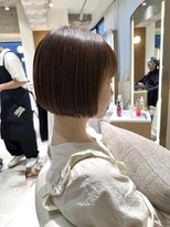 コンティロミー(CONTI ROMMY.)&nbsp;切りっぱなしラインがオシャレ。首も綺麗に見える:omini【ボブ】