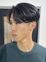 ビビバイベル(BiVi by BHEL)&nbsp;桑名メンズパーマメンズカットセンターパートメンズマッシュ緩め