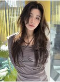 韓国風レイヤーカット ハッシュカット ロングレイヤー 小顔 黒髪