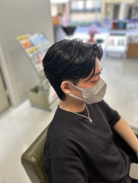 ペルソナ(PERSONA) フェザーパーマ(1ヶ月後)