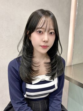 ロンド マーレ 天神大名店(Lond mare) レイヤーカット/オリーブグレージュ/ワンカール/韓国ヘア