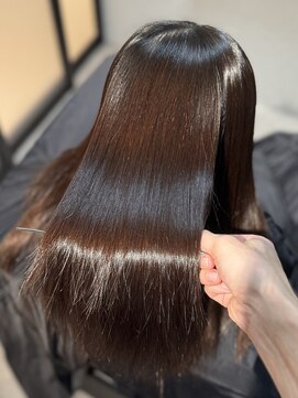 ルナス 福岡天神(LUNAS) 縮毛矯正+髪質改善トリートメント