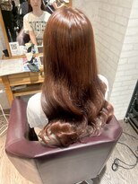アフィナー(Afinar)&nbsp;【横浜/横浜駅】艶感溢れるチョコレートブラウン×ゆるウェーブ