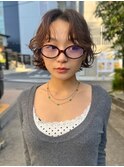 センターパート×パーマショートボブ