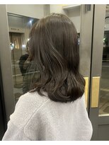 ヘアーアイスカルテット(HAIR ICI QUARTET)&nbsp;ブリーチなしカラー×オリーブグレージュくびれミディアム