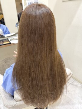 アストレアバイニケ(ASTRAEA by nike) ベージュ×ロング