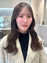 ログ(log)&nbsp;韓国風　髪質改善カラー　顔まわり　レイヤー　ミディアム　艶髪
