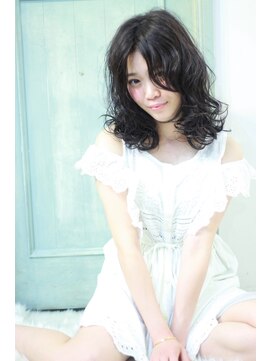 ソア 武蔵小杉(SOAR) ひし形小顔耳かけ大人かわいいくせ毛風グラマラスふわミディ