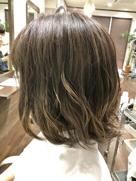 セビアン(Cest Bien) ラベンダーアッシュ　ハイライトWカラー