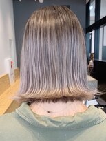 アルバム 銀座(ALBUM GINZA) グラデーションミディアム_スリークボブ厚めバング_ba282552