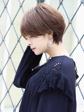 アンド ストーリーズ(&STORIES) 耳掛けショート/大人可愛い/ショートボブ/ハンサムショート/江角